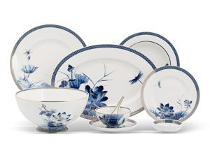 Bộ đồ ăn Âu-Á 44 sản phẩm Hoàng Cung – Sen Vàng