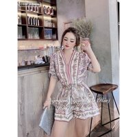 Bộ đồ bay - Jumpsuit đùi in hoa văn cổ tim