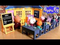 Bộ Đồ Chơi Lớp Học Peppa Pig