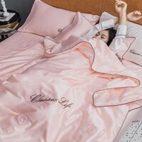 Bộ đồ giường bốn món bằng lụa có thể giặt, phong cách sang trọng nhẹ, lụa băng, phong cách châu Âu, bộ đồ giường Tencel lụa, chăn điều hòa, màu sắc đồng nhất, phiên bản Hàn Quốc, bộ ba món chăn mát mùa hè có thể giặt.