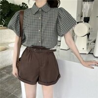 Bộ đồ hai mảnh / Áo sơ mi kiểm tra một mảnh Áo ngắn tay dành cho nữ Quần Short Denim màu nâu dáng rộng Bộ đồ hai mảnh / Áo sơ mi kiểm tra một mảnh Áo sơ mi ngắn tay dành cho nữ Quần Short Denim màu nâu rộng 4.3