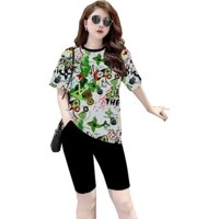 Bộ đồ lửng nữ áo thun lạnh in 3d hoạt tiết kí tự nền xanh lá phối quần lửng đen