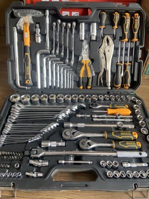 Bộ đồ nghề cầm tay 142 chi tiết Ingco HKTHP21421