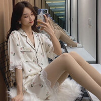 Bộ Đồ Ngủ Bằng Lụa Băng Nữ Quần Short Tay Ngắn Ren Hoa Nhỏ Cao Cấp Loungewear Mùa Hè Lụa Phù Hợp Với + Kính Mát Miễn Phí