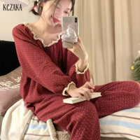 Bộ Đồ Ngủ Nữ Chấm Bi Cổ Ren Quần Hai Mảnh