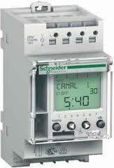 Bộ đóng ngắt hẹn giờ Schneider CCT15722