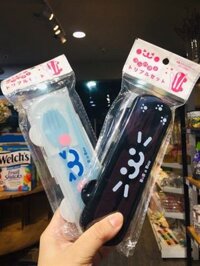 Bộ đũa, thìa, dĩa cho bé kèm hộp đựng