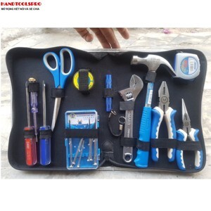 Bộ dụng cụ gia đình 18 chi tiết C-Mart K0002