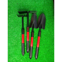 Bộ dụng cụ làm vườn  4 món : xẻng to, xẻng  nho, cuốc  2 đầu  và  1 cào cỏ