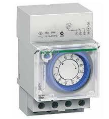 Bộ hẹn giờ kỹ thuật số Schneider CCT15365