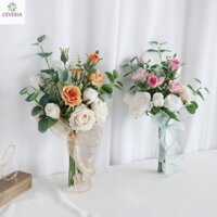 Bó hoa cầm tay cô dâu kiểu dáng cao từ hoa lụa và hoa nhựa điểm CEVERIA H01