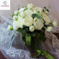 Bó hoa cưới cầm tay cô dâu nhân tạo với hoa hồng trắng và lụa xanh