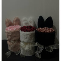 Bó hoa ruy băng tai thỏ handmade làm quà tặng vô cùng ý nghĩa.