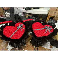 Bó hoa sáp 100 bông trái tim.  Ship hoả tốc Hà Nội