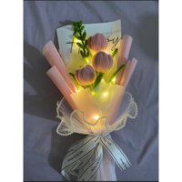 Bó hoa tulip nhung kẽm 3 bông kèm đèn
