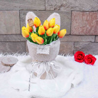 Bó Hoa Tulip Tai Thỏ Bunny 15 Bông Làm Quà Tặng Dễ Thương Trong Các Dịp Đặt Biệt (Kèm Thiệp )