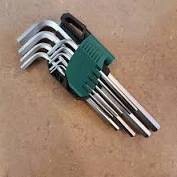 Bộ lục giác hệ Metric 9 chi tiết Sata 09107A