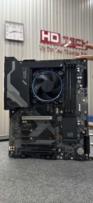Bo mạch chủ - Mainboard Gigabyte Z790 UD AX