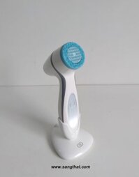 Bộ máy rửa mặt Nuskin Lumispa, hoạt động tốt, pin khỏe sử dụng 1 tuần sạc 1 lần.