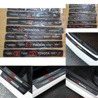 BỘ MIẾNG DÁN CARBON CHỐNG XƯỚC BẬC CỬA Ô TÔ