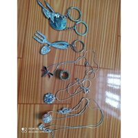 Bộ: móc khóa. vòng cổ...