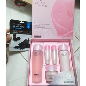 Bộ mỹ phẩm dưỡng trắng, trị nám, tàn nhang Collagen White 3W Clinic