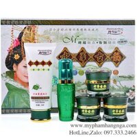 BỘ MỸ PHẨM TRỊ NÁM, TRẮNG DA HOÀNG CUNG XANH