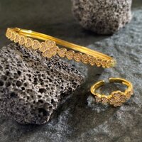 Bộ Nhẫn Vòng Tay Cỏ Ba Lá Bốn Lá Mạ Vàng 18k Châu Âu Mỹ Cổ Điển Phù Hợp Với Phong Cách Cô Gái Trang Sức
