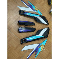 Bộ nhựa win đen sẵn tem vắt xanh 98, 4 mảnh ốp sườn xe win100 (kèm 2 tem bình) Nhựa PP ABS