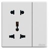 Bộ ổ cắm 2 chấu + ổ cắm đa năng + công tắc vuông trắng Simon S6 581080