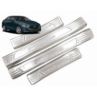 Bộ Ốp bậc, Nẹp bước chân Mazda 3 2020 - Mẫu INOX