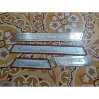 Bộ ốp bậc ngoài Attrage