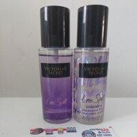 BỘ QUÀ TẶNG XỊT THƠM VÀ THOA THƠM KIM TUYẾN MÙI  LOVE SPELL Mini Fragrance Mist Gift Set  75ML/CHAI