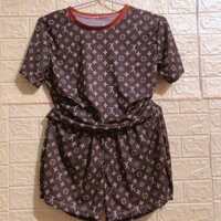 Bộ quần áo cộc tay