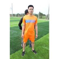 Bộ quần áo thể thao - bóng đá