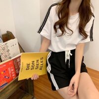 Bộ Quần Áo Thể Thao Nữ