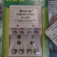 bộ sạc pin 2AA 3AAA JIABAO A612