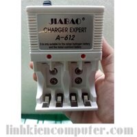 Bộ sạc pin đa năng Jiabao A-612, dùng cho sạc pin AA, AAA và pin vuông 9V