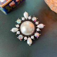 Bộ sưu tập cài áo đính đá sang trọng link 4 - GC203