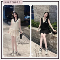 Bộ thể thao chân váy xếp ly áo sát nách .