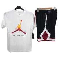 Bộ thể thao Nike Jodan áo Trắng quần Đen