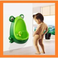 Bô Tiểu Ếch Đứng Cho Bé Trai