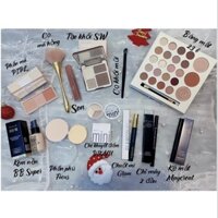 Bộ Trang Điểm mặt Cao Cấp gồm bảng mắt 23 ô. phấn má 3 ô. cọ khối, kem nền, phấn phủ gấu, che khuyết điểm 3 ô
