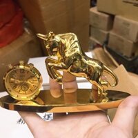 Bộ tượng trâu và đồng hồ để mặt taplo