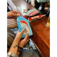 Bộ vệ nước mát zin hãng, nhớt hộp số và dầu nhớt Motul xe tay ga.