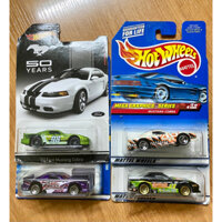 Bộ xe mô hình Hotwheels Ford Mustang Cobra