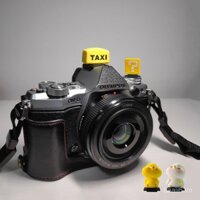 Bọc Hot Shoe Camera TAXI Bảo Vệ Hot Shoe Hoạt Hình Tương Thích Với Leica Canon Nikon Sony Mirrorless Đa Năng