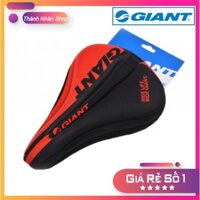 Bọc yên xe đạp Chính Hãng GIANT [ Đỏ ]