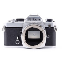Body máy ảnh film Nikon FM màu bạc