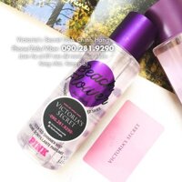 Body Mist Beach Flower thuộc tone hương hoa nhiệt đới. Khi vừa xịt, hương hoa mộc lan đậm đà - Victoria's Secret